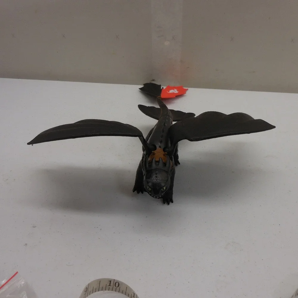How To Train Your Dragon Toothless Barrel Roll Attack Figure 2013 Spin Master
